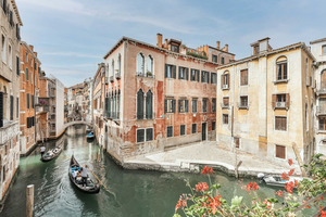 Hotel San Moise