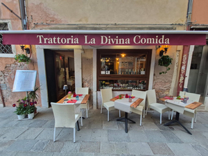 Trattoria La Divina Comida
