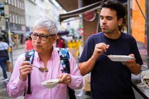First Day Tour with Coffee, Street Food & Tips