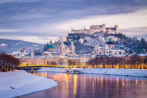 De Viena: viagem de um dia semi-particular de Natal a Salzburgo