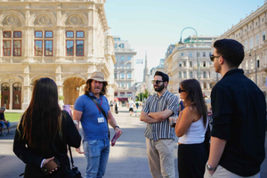 Imperial Highlights & Hidden Stories Walking Tour