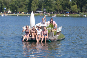 Private Floating Island E-Boat Rental on Danube