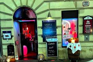 Vienne : soirée privée entre filles avec strip teaseur et prosecco