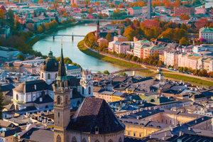 Transfer from Prague to Vienna with English-speaking driver