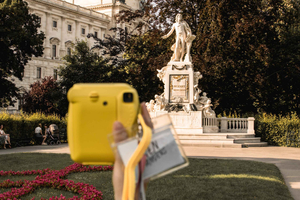 Vienna: Instagram Photo Walking Tour with Instant Camera