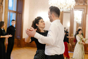 Vienna: Viennese Waltz Workshop for Couples