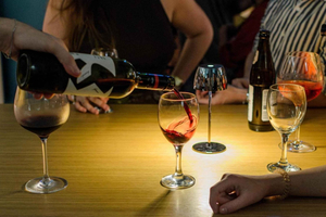 degustazione di vini con tagliere di salumi al Drei Bögen