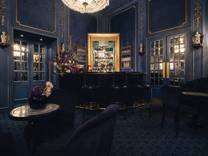 Blaue Bar