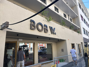 Bob W Vienna Döbling