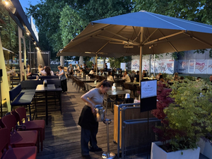 Chinacy am Karlsplatz