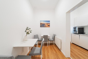 Modern Central City Rooms
