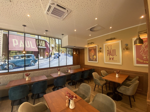 PAUL Bakery @Hundertwasserhaus