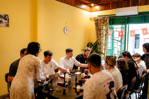Da Nang: Hands-On Vietnamese Coffee Class with Local Host