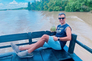 From Ho Chi Minh City: Mekong Delta VIP Tour by Limousine