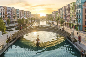 Hanoi: Mega Grand World i wioska garncarska Bát Tràng