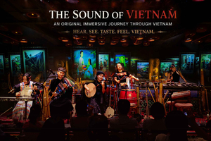 Ho Chi Minh: CHÀO SHOW con cena di 9 portate e audio 3D