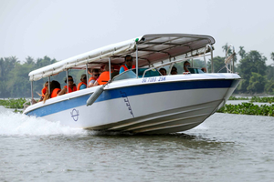 Ho Chi Minh: Cu Chi Tunnels Half-Day Speedboat Tour
