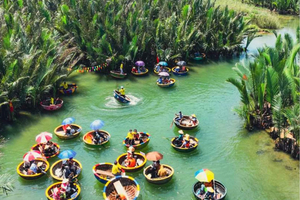 Hoi An : sortie en bateau-panier avec transferts à l'hôtel