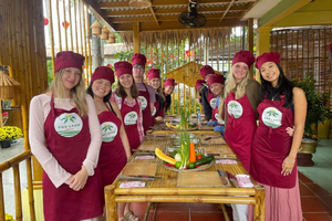 Hoi An: Basket Boat with Lantern-Making & Cooking Class Tour