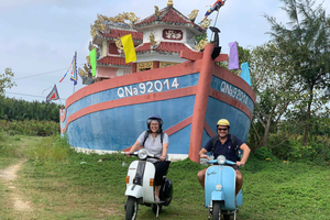 Hoi An : villages d'artisans privés et sortie en bateau-panier en Vespa
