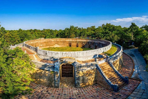 Huế: tour guidato della campagna e dei villaggi con prelievo in hotel
