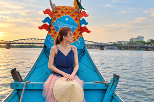 Hue: paseo en barco por el río Perfume a la pagoda de Thien Mu