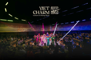 Spettacolo imperdibile a HCMC: biglietto per lo spettacolo culturale con cena VietCharm