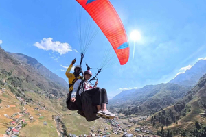 Paragliding Adventure in Sapa – with Top Vietnamese Pilots
