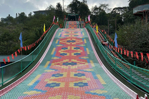 Sa Pa : Cat Cat, Alpine Coaster, bouée gonflable, Moana Tour