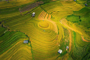 2-Day Motorbike Tour to Mu Cang Chai Loop from Sapa