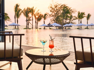Aura Beach Club