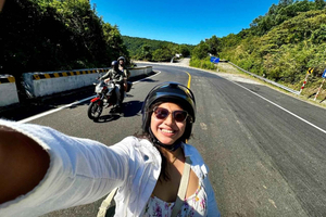 Easy Rider Motorbike Tour via Hai Van Pass: HoiAn/DaNang/Hue