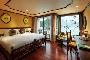 From Ha Long: 1 night Indochine Premium Luxury Cruise