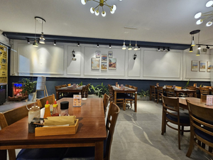 Hide Away Bistro for Viet Nam