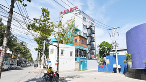 Hoàng Triều ( Marina Hotel Bình Dương )