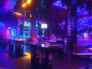 Human Night Lounge