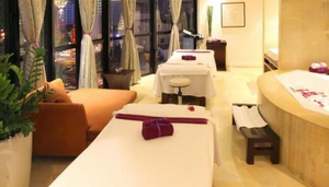 Kara Salon-Caravelle hotel