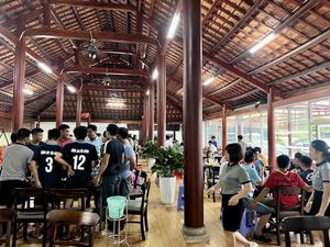 Lẩu Tôm Sông - Bình Phước