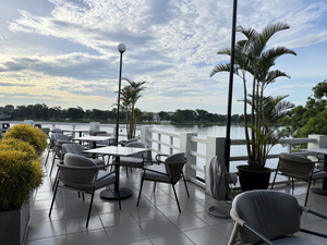 Le Cercle Rooftop Bar