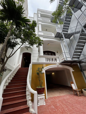 LUXTEL Hotel - Cs1 - Hồ Tây