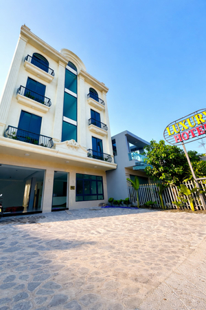 Luxury Hotel Long Thành