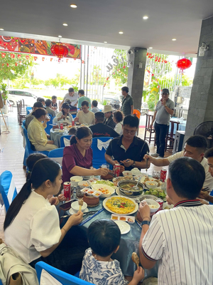 Nhà Hàng Biển Xanh