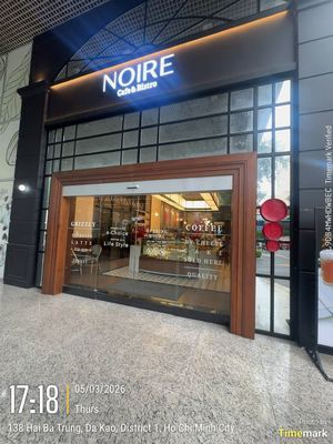 Noir. Dining in the Dark