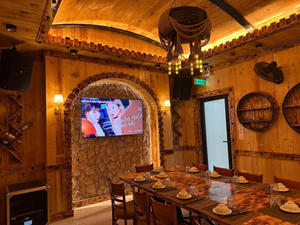Nón restaurant-CN2