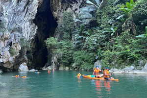 Phong Nha: Ruc Mon Cave Adventure 1 day trek