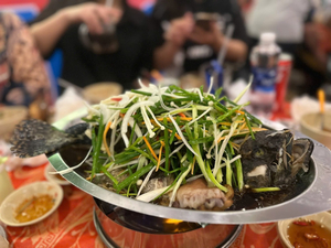 Quán ốc ù 68