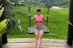 Sa Pa: Full-Day Motorbike Tour to Villages & Banyan Tree