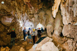 Thanh Hóa: PuLuong Surprising Cave Tour and Cooking Class