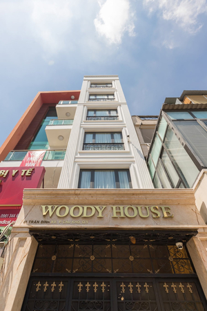 Woody House Boutique