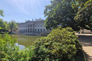 Royal Łazienki Palace & Gardens Guided Tour